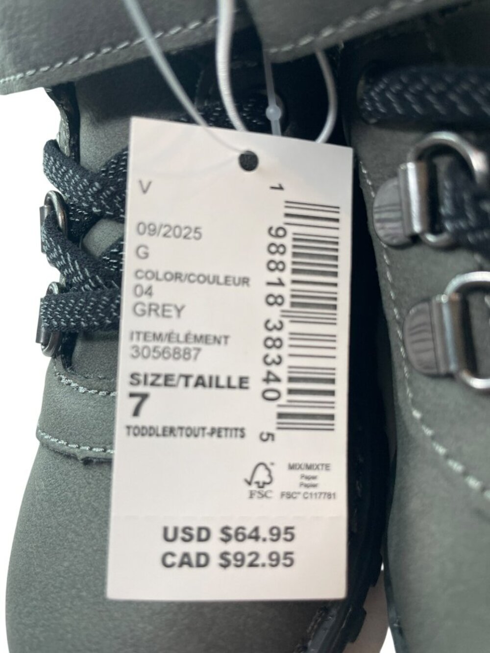 Children's Place Grey Hiking Boots Toddler Size 7 Hook & Loop Strap MSRP$65 NWT - Picture 4 of 9